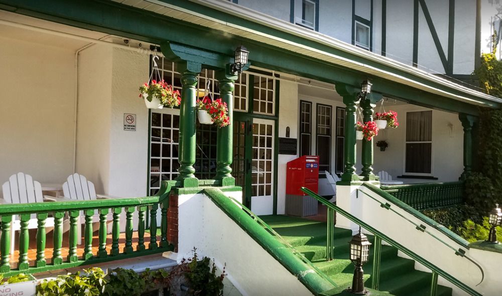 Glynmill Inn Корнер-Брук Экстерьер фото